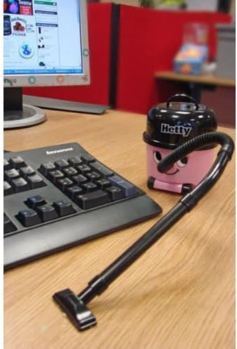 Hetty Mini Desktop Vacuum