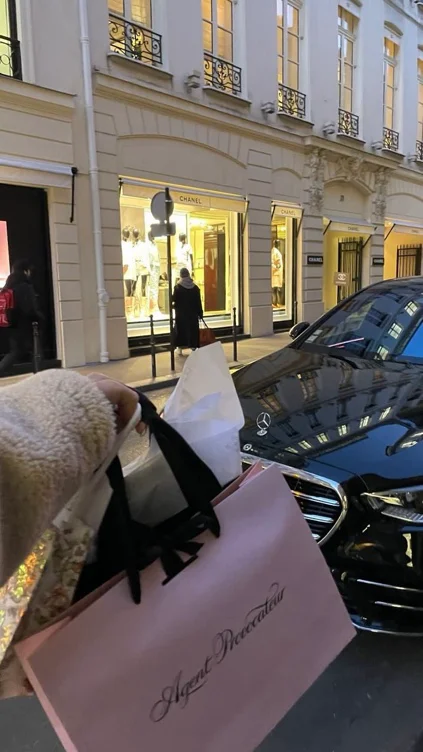 Pay for my shopping trip 