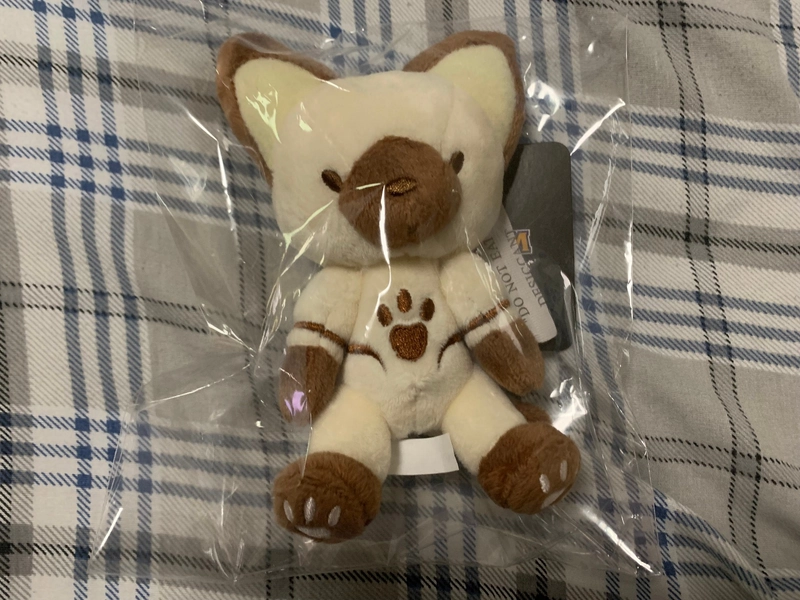 Capcom Store Felyne Plush Keychain