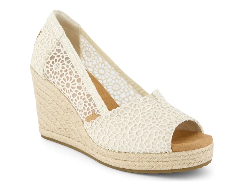 Essential Wedge Sandal - Women's