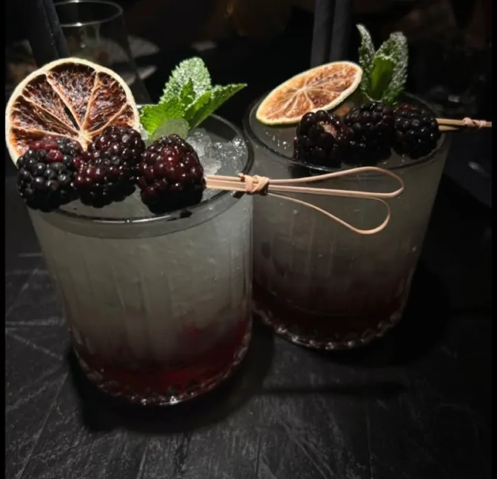 drinks out 🥂