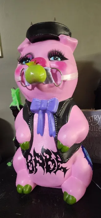 Little piggie dues