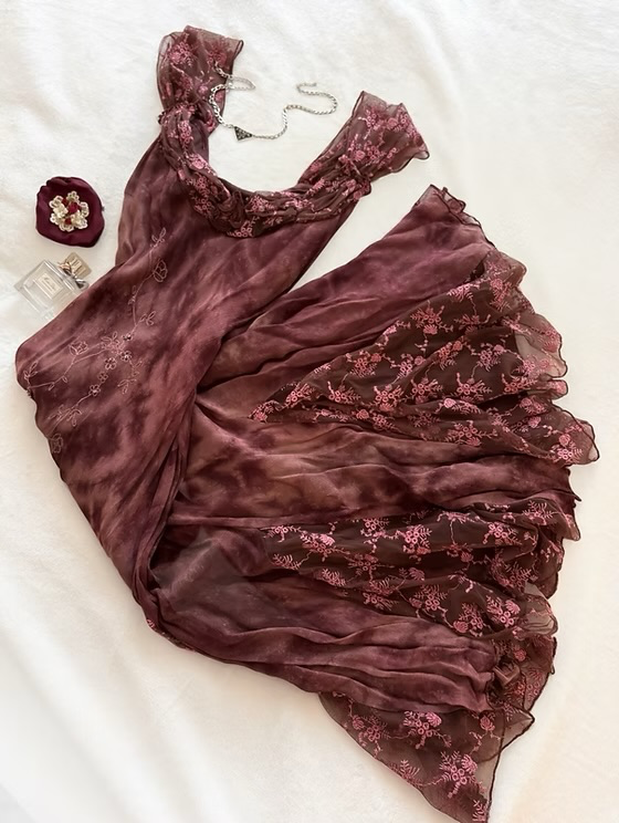 True Vintage Grunge Tulip Ruffle Trimmed Dress