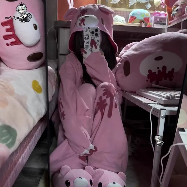 GLOOMY BEAR PJ >.<