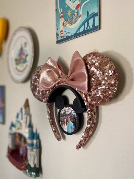 Disney Ears Holder w/ Picture Frame
