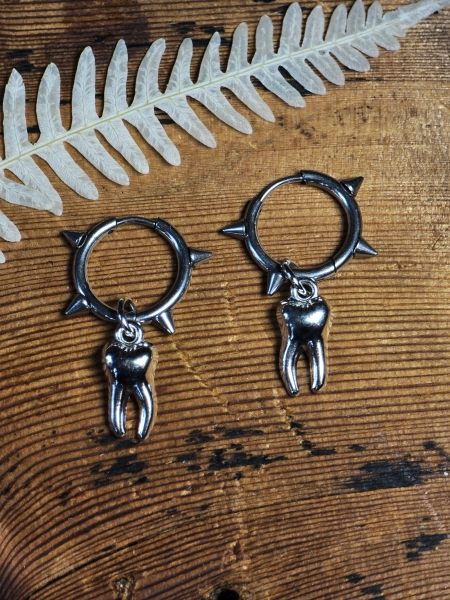 Tooth Spike Hoop Earrings — Sideshow Gallery