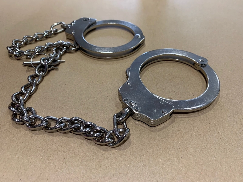 ANKLE DOUBLE LOCKING SOLID STEEL HANDCUFFS 