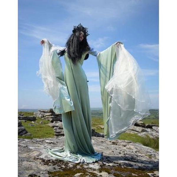 Arwen Undomiel Krönungskleid - Maßanfertigung für alle Größen - Elfen Cosplay Kostüm by Moonmaiden Gothic Clothing