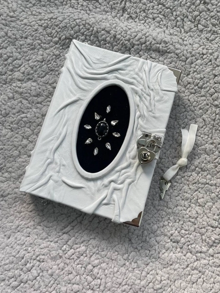 Handmade Leather Grimoire With Agate Stone – A5 Spellbook With Lock & Mirror | Book of Shadows - Etsy