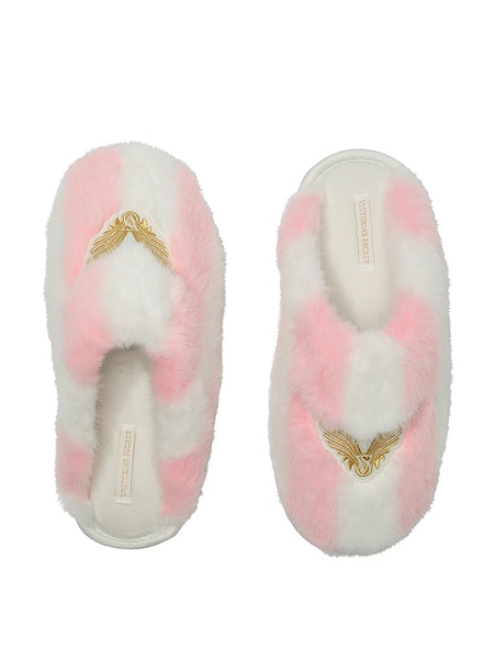 Luxe Plush Closed-Toe Slippers