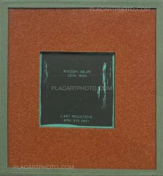 Kiyoshi Ikejiri, LOVE IKON (SPECIAL EDT WITH PRINT), L'Art pรฉnultiรจme, 2001 | Bookshop Le Plac'Art Photo