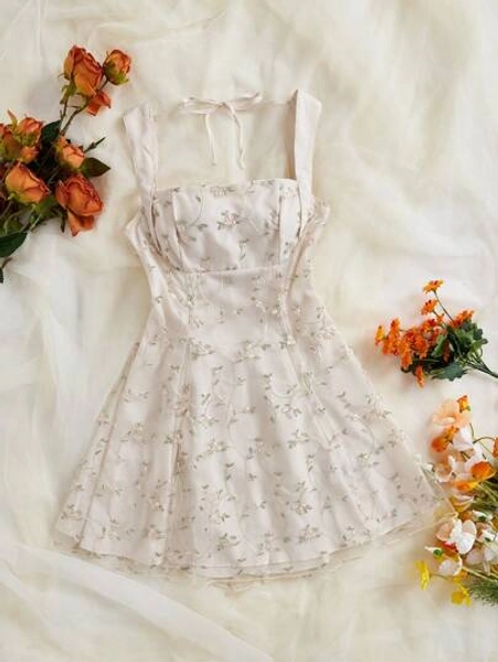 SHEIN Privé Women's Embroidered Floral Backless Bow Romantic Holiday Summer Short Dresses