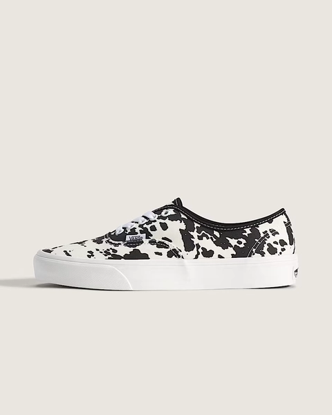 Authentic Shoe in Cow Black / Marshmallow White | Vans