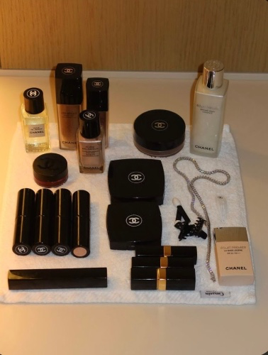 Chanel makeup voucher 