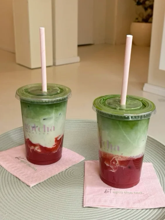 Strawberry matcha 