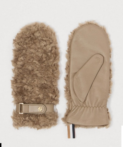 Cute Fluffy Gloves 🧤 💖