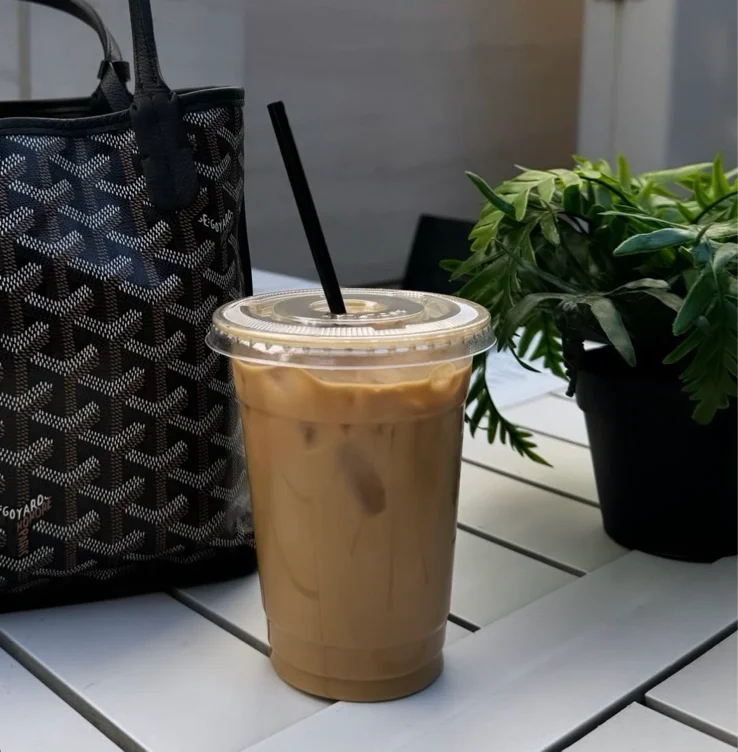 take away coffee ✨