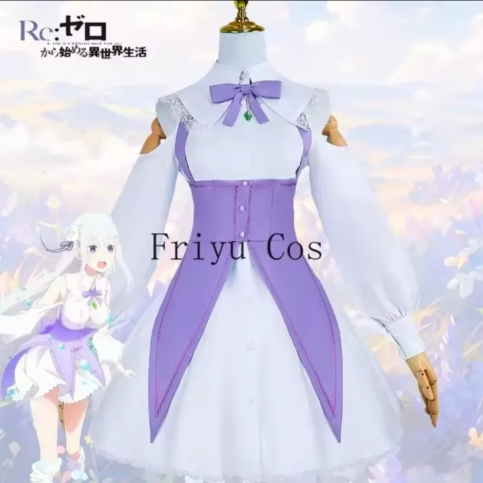 Emilia Cosplay