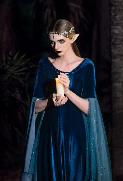 Medieval Renaissance Costume Historical Retro Celtic Fairy Velvet Gown V-neck Lace-up Long Sleeves Dress