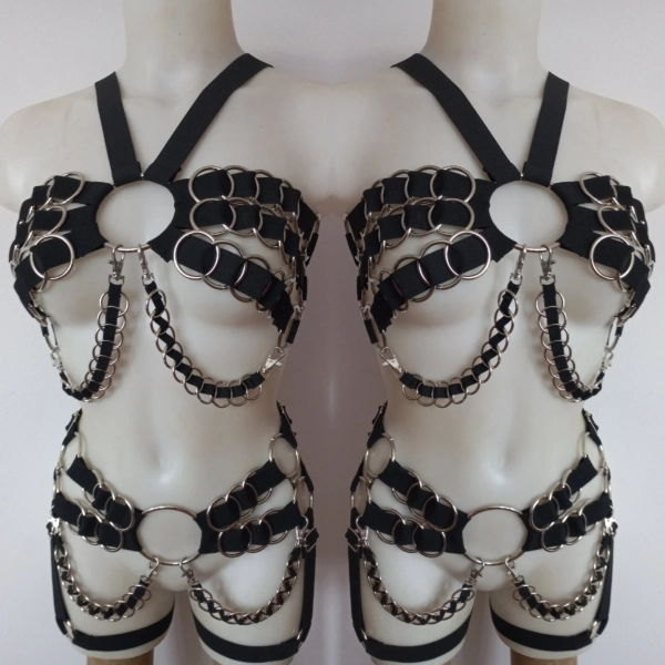 Ringed bra and garter belt set black and white XS-XXXL