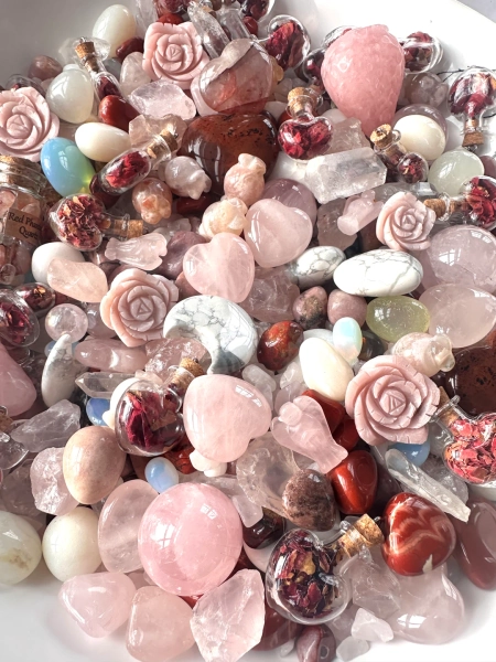 Goddess Aphrodite Scoop Love and Self-love Crystal Confetti Valentines Day Mystery Scoop Crystal Dip Pink Mix Ammachi - Etsy