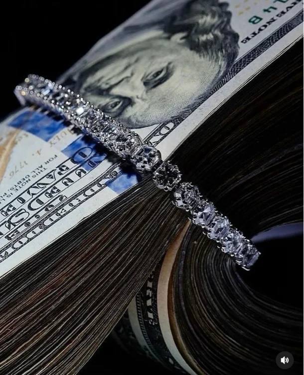 “I’m so sorry, Mistress Lisa”