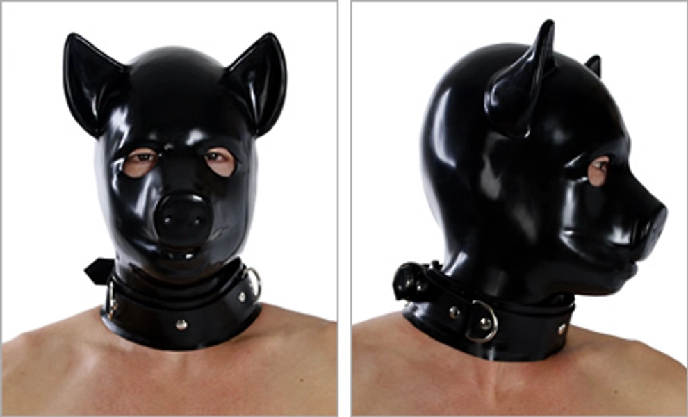 Anatomical latex pig mask with collar