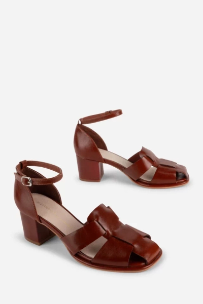 Intentionally Blank April Leather Fisherman Heel