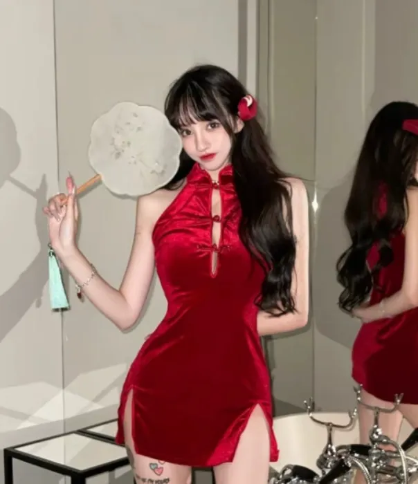 Red chinese dress