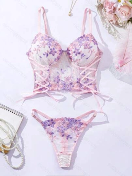 Women's Two Pieces Embroidered Lace Side Strap Bow Top With Briefs. The Top Is Paired With Lace Of The Same Color, Featuring An Exquisite, Simple And Fashionable Design.