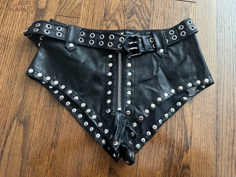 Dolls Kill current mood law breaker Hot Shorts NWT XXS