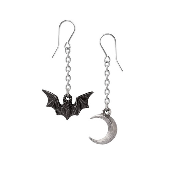 Lunatious Dropper Earrings | Scarecrow Vampire Fangs