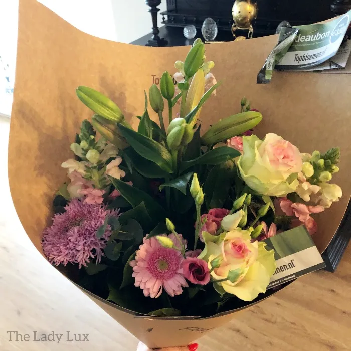 Buy Flowers for The Lady Lux