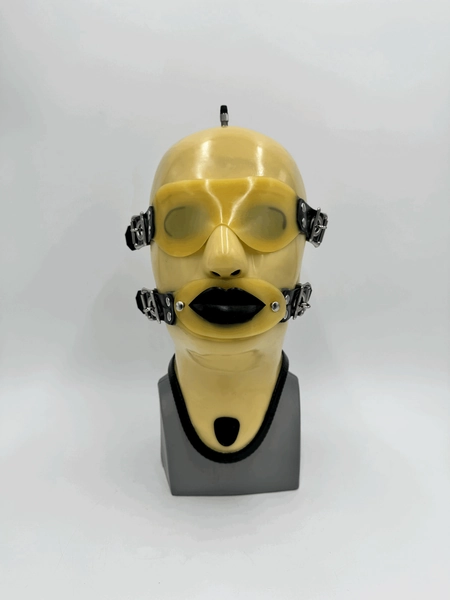 Chrissies Traum - inspiriert von Chrissie Seams — Rubber's Finest