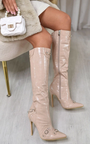 Jessie Knee High Heeled Boots