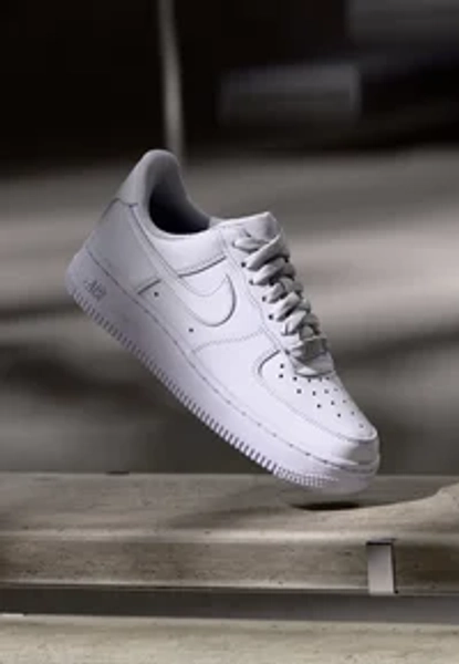 AIR FORCE 1 07 - Joggesko - white