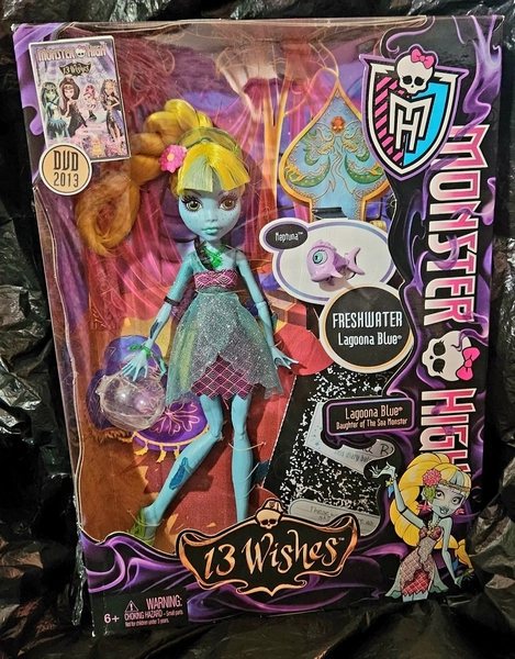 Brand New In Box Monster High 13 Wishes Lagoona Blue Neptuna Pet Fish NIB