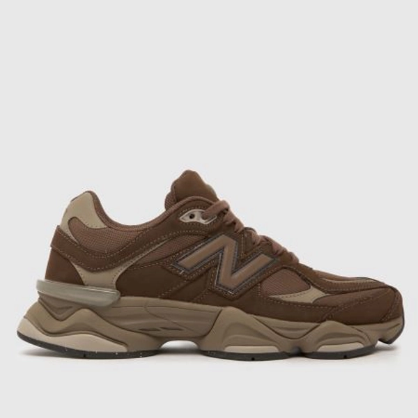 New Balance 9060 in Brown