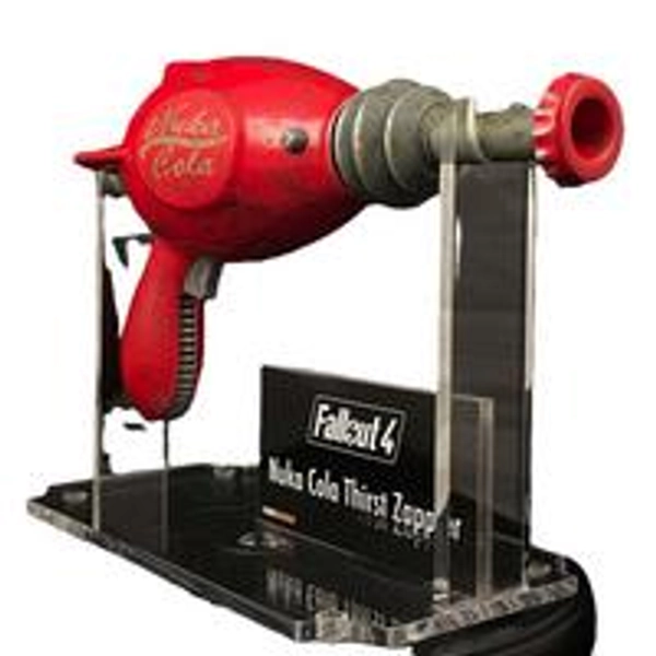 Diamond Comics: Fallout Nuka-Cola Thirst Zapper 1/1 Scale Replica GameStop Exclusive
