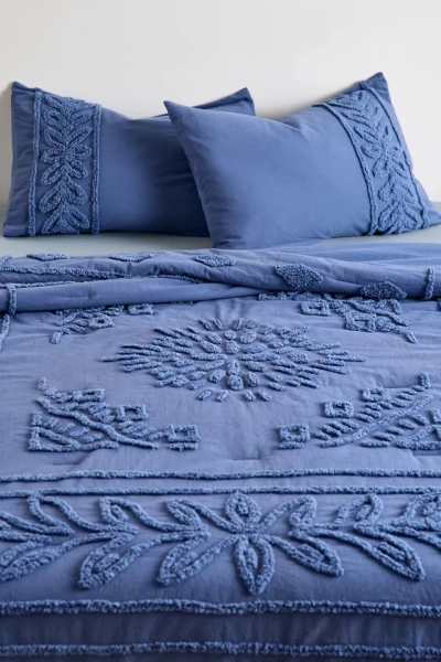 Jackie Icon Tufted Comforter