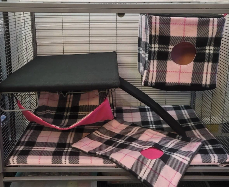 Pink and black plaid design single ferret nation cage liner and hammock set
