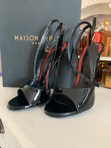 Chaussures à talon vernis noir Flavien de la la Maison Ernest