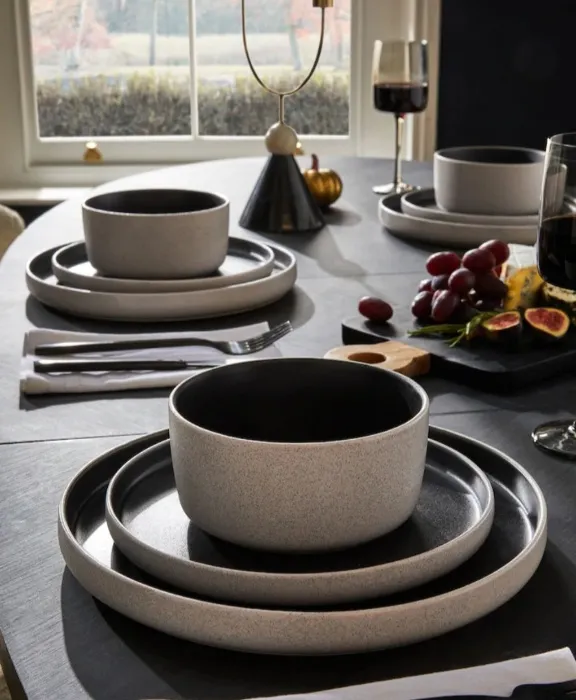 Plates & bowl set