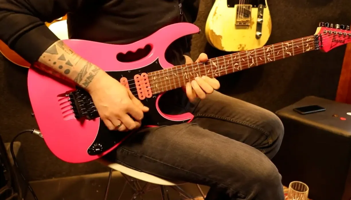 Ibanez JEM Junior Steve Vai, Pink - Secondhand