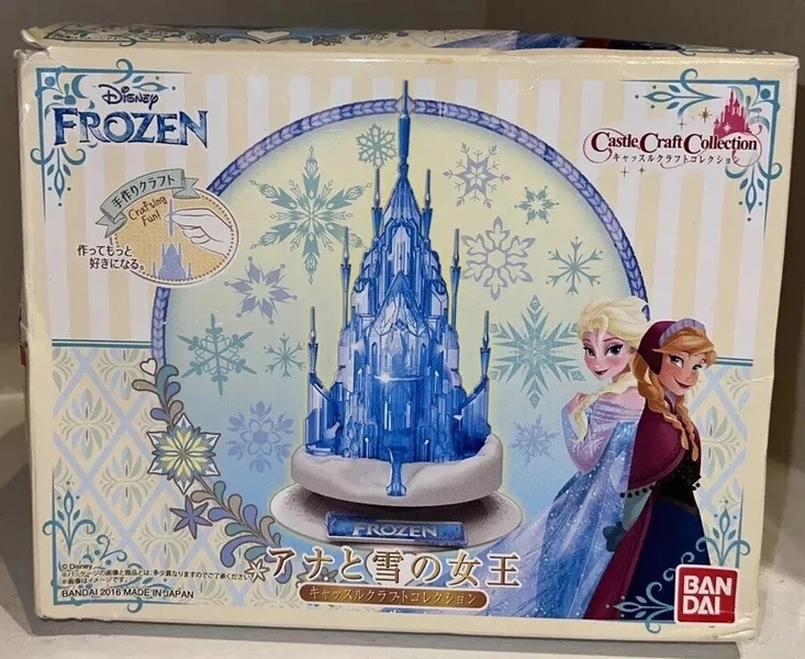Kit Modelo Colección Artesanal Castillo FROZEN Bandai Disney