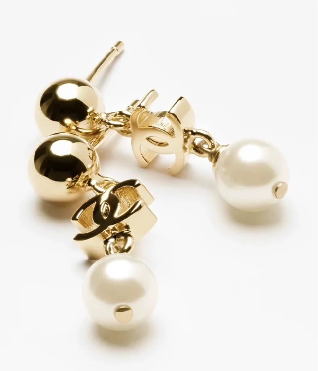 Chanel pendant earrings 