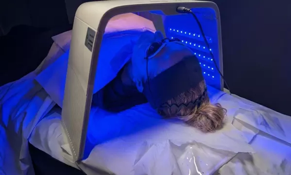 Deep Cleanse or Biorepeel & LED Light Therapy Facial; Valid only for Women