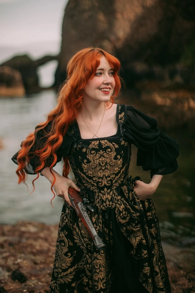 Black and Gold Chenille Tabbed Tudor Stays | Renaissance Bodice Stays Strapless Costume LadyKnight Chest Binder Back Lacing Adjustable LARP