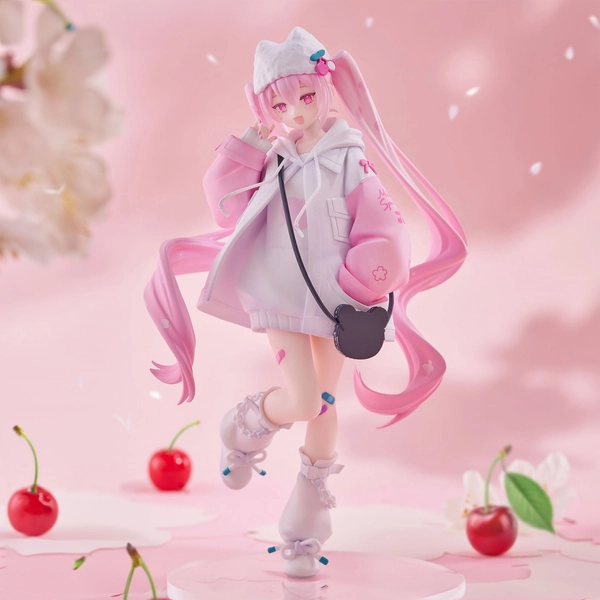 Sakura Miku T