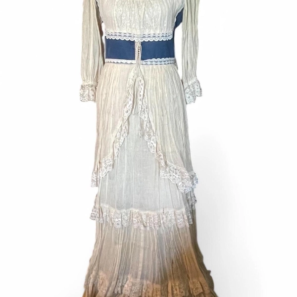 White gauze maxi Gunne Sax with blue dirndl...